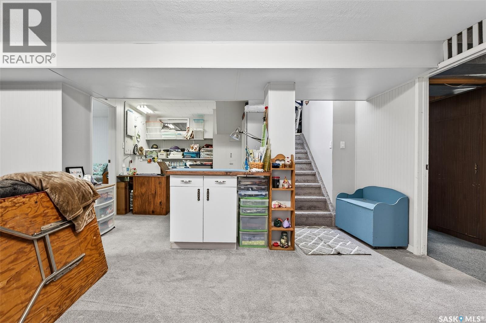 1031 Ross STREET E - 37