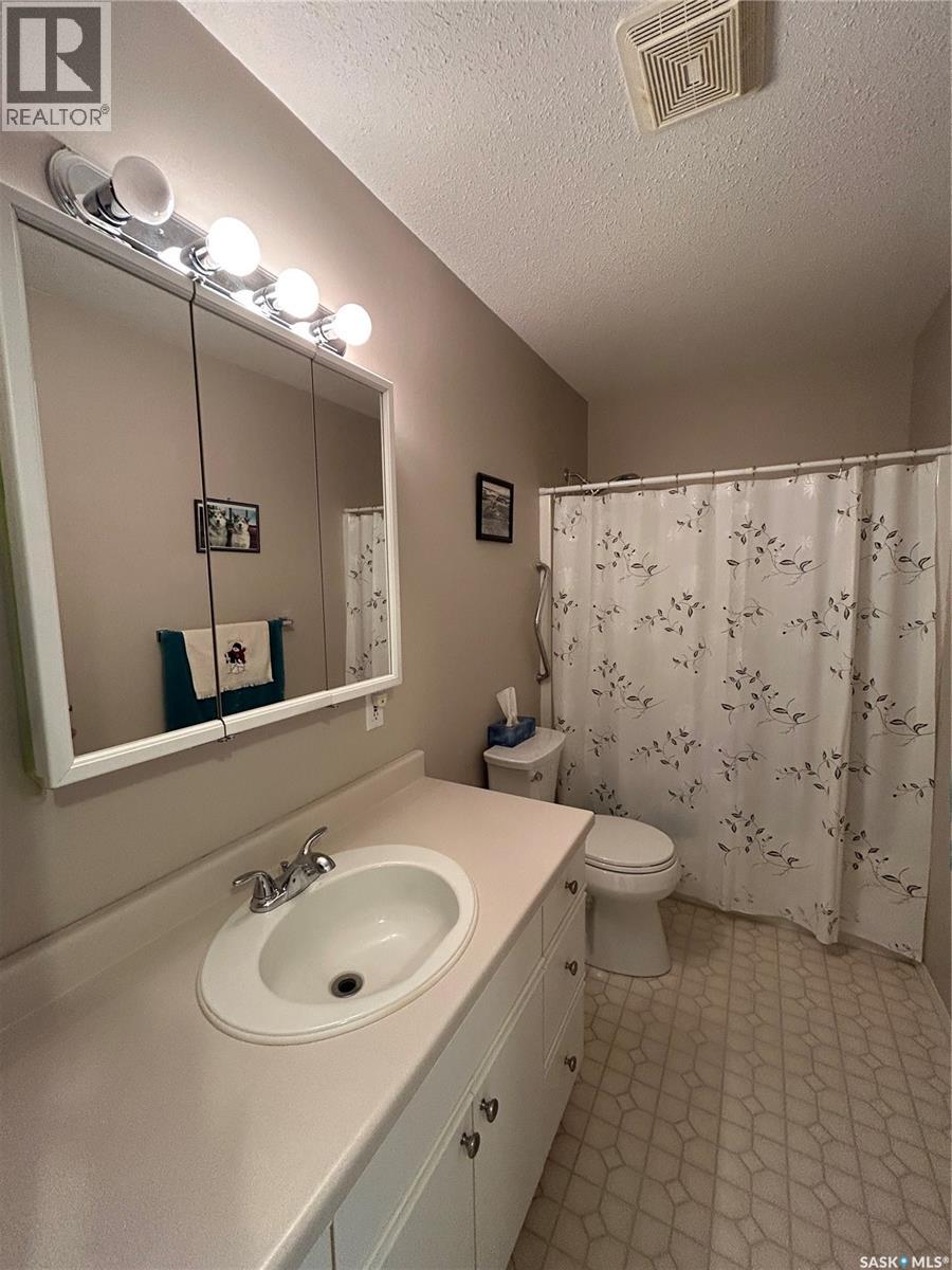 202 739 10th STREET — photo 18