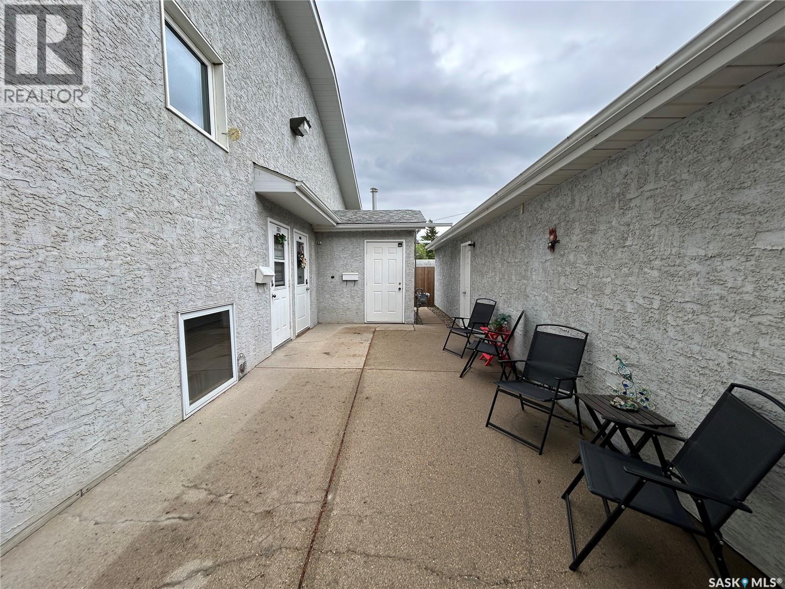 202 739 10th STREET — photo 27