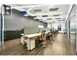 721 - 130 Queens Quay E, Toronto, ON M5A3Y5 Photo 10
