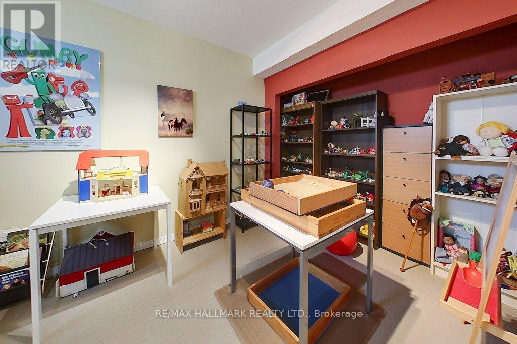 13 BALLYCONNOR COURT - 42