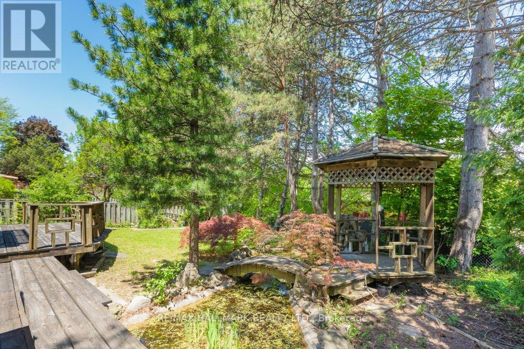 13 BALLYCONNOR COURT - 47
