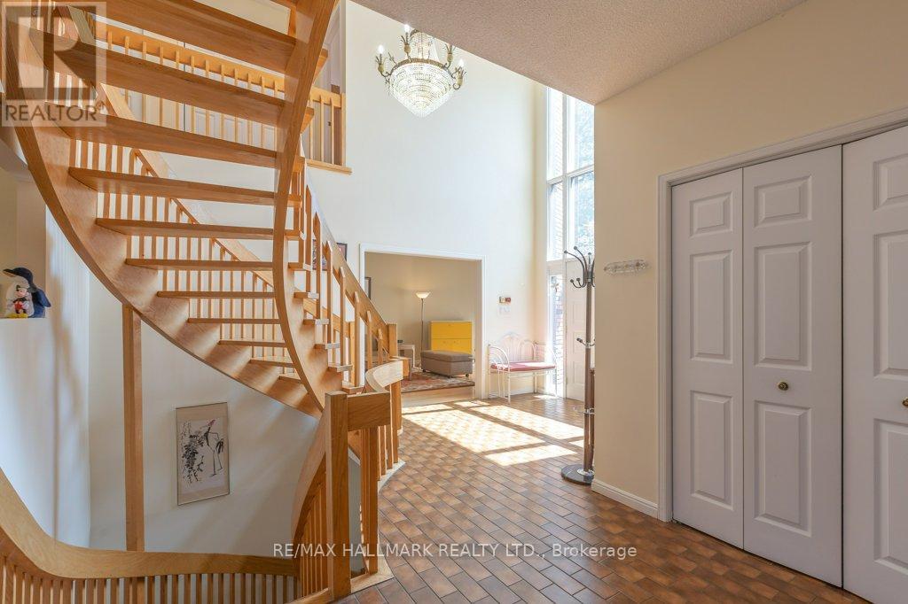 13 BALLYCONNOR COURT - 7