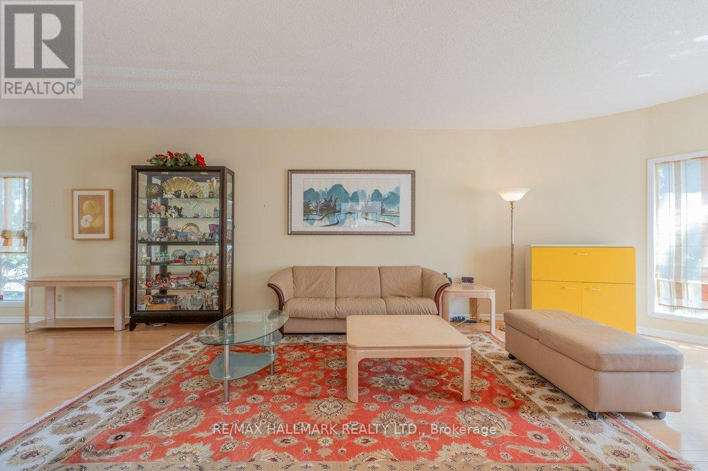 13 BALLYCONNOR COURT - 8