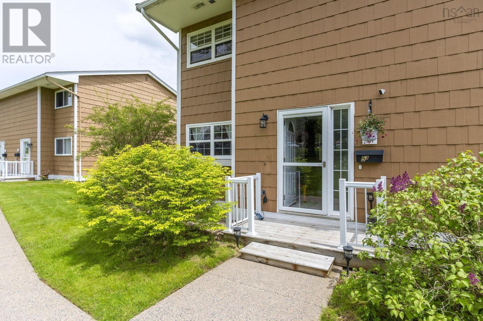 Property 30 of 43 of 5A Arklow Drive