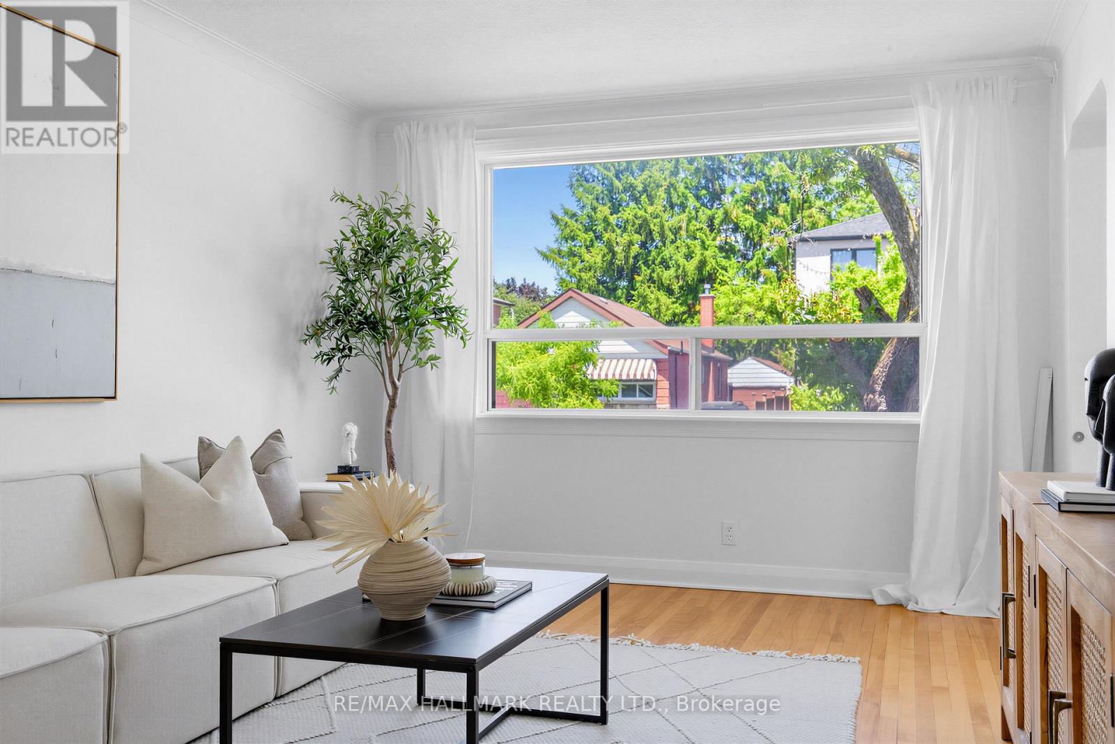 55 JOANITH DRIVE - 11