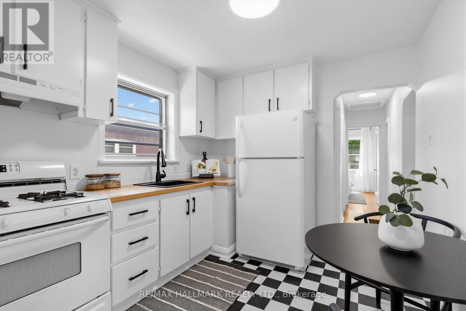 55 JOANITH DRIVE - 12