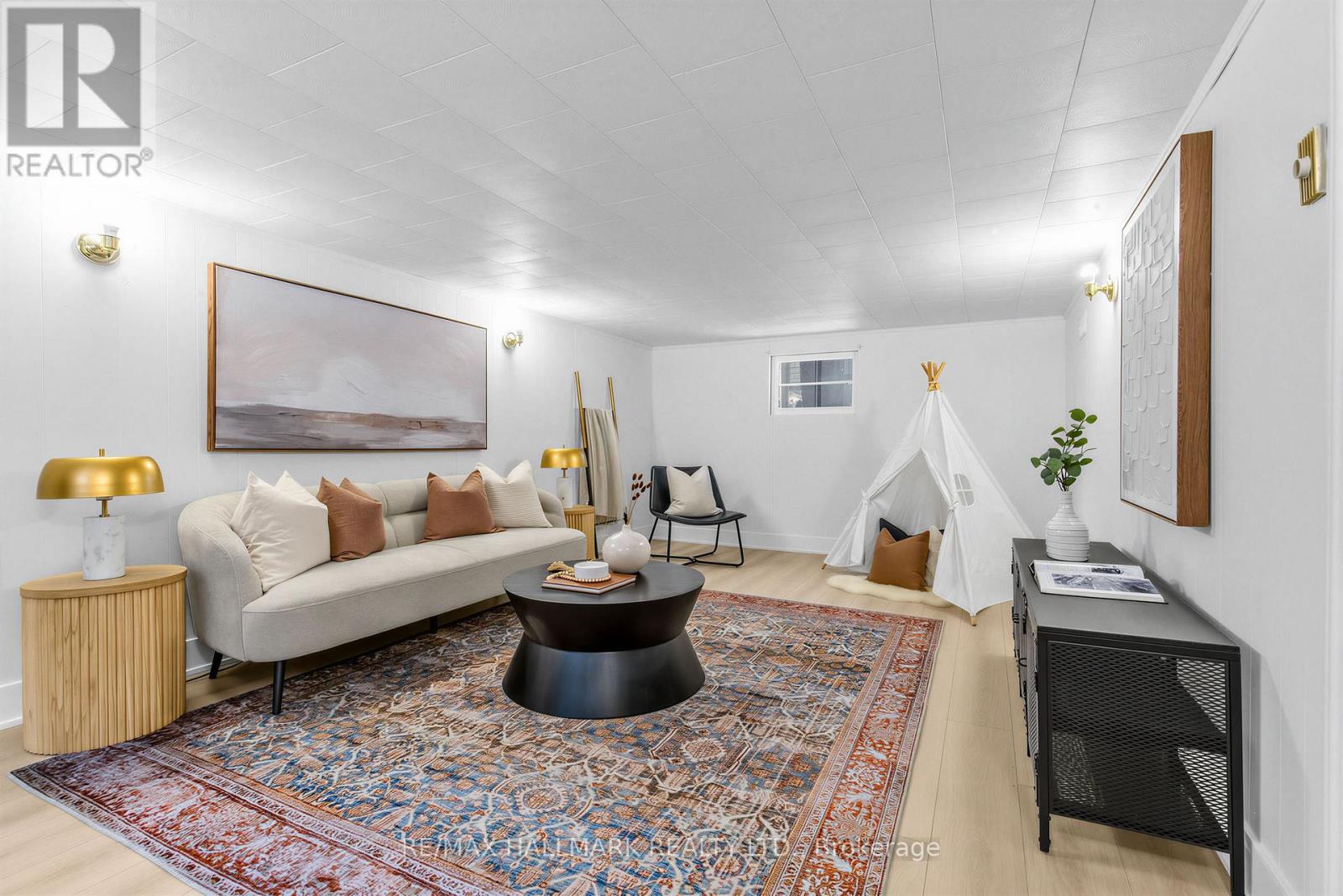 55 JOANITH DRIVE - 21