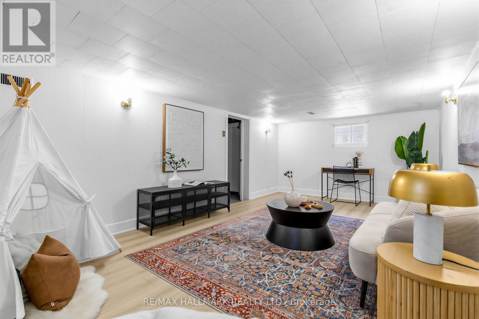 55 JOANITH DRIVE - 25
