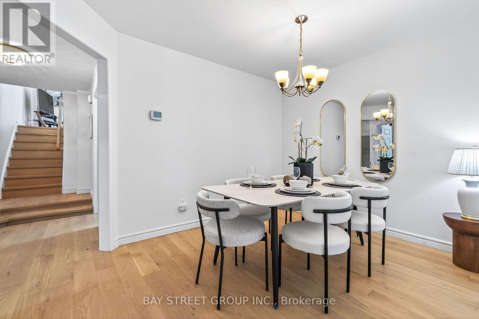 145 SANDYHOOK SQUARE - 8