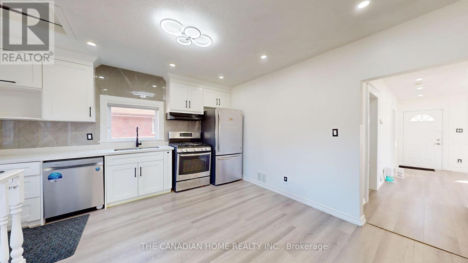 538 WILSON ROAD S - 14