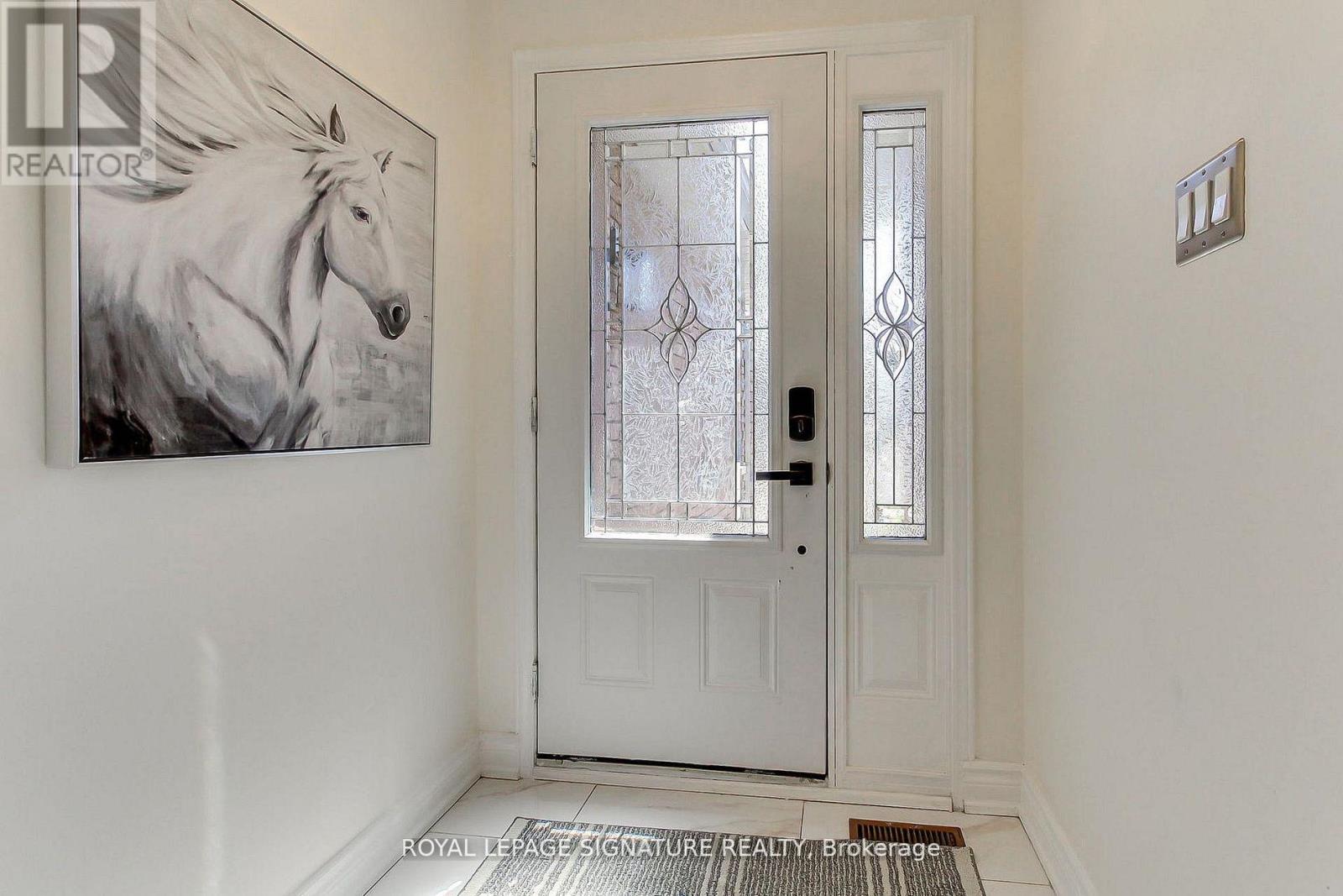 43 FALSTAFF CRESCENT - 4