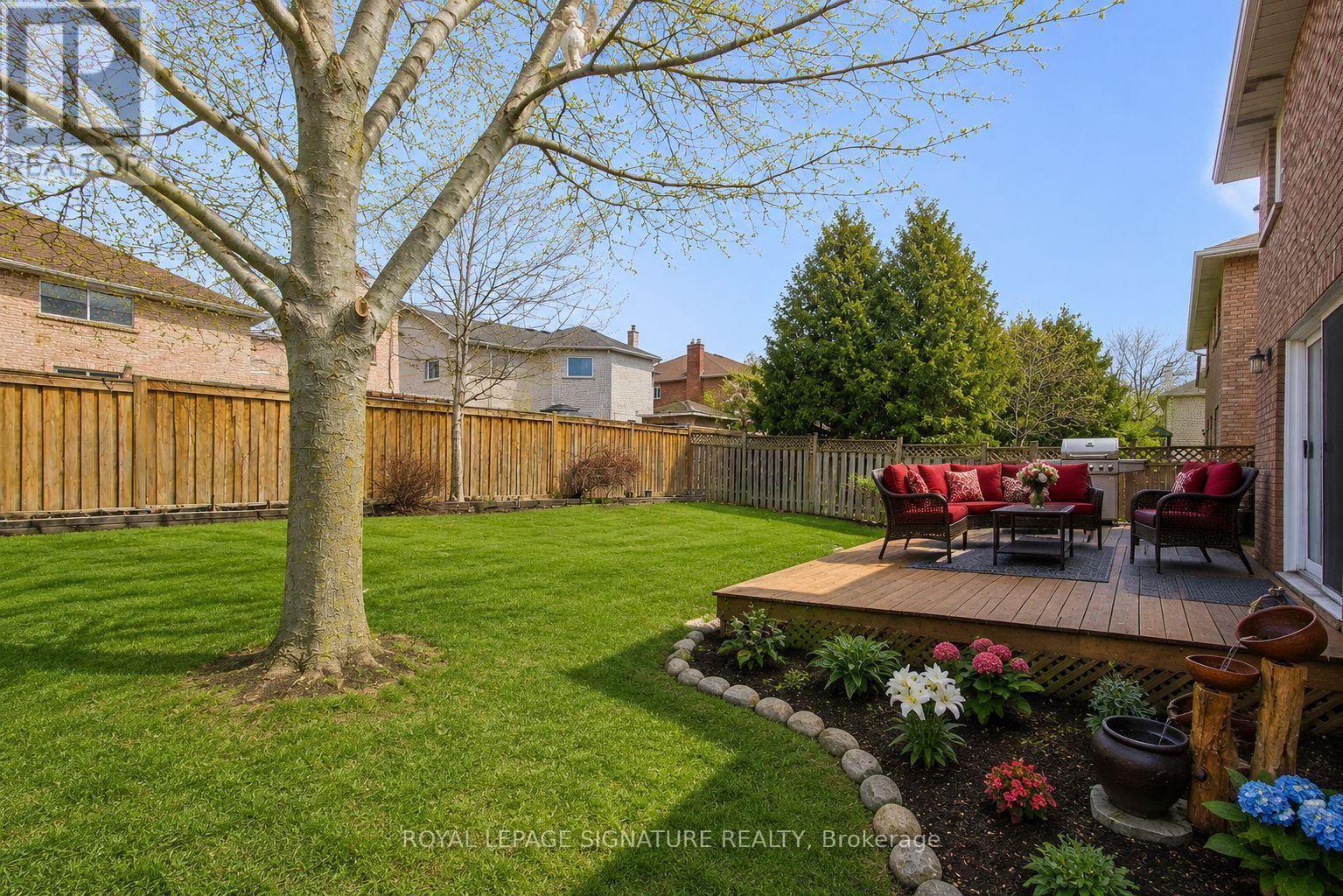 43 FALSTAFF CRESCENT - 45