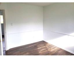 11044 Oriole Drive, Surrey, BC V3R5A6 Photo 9