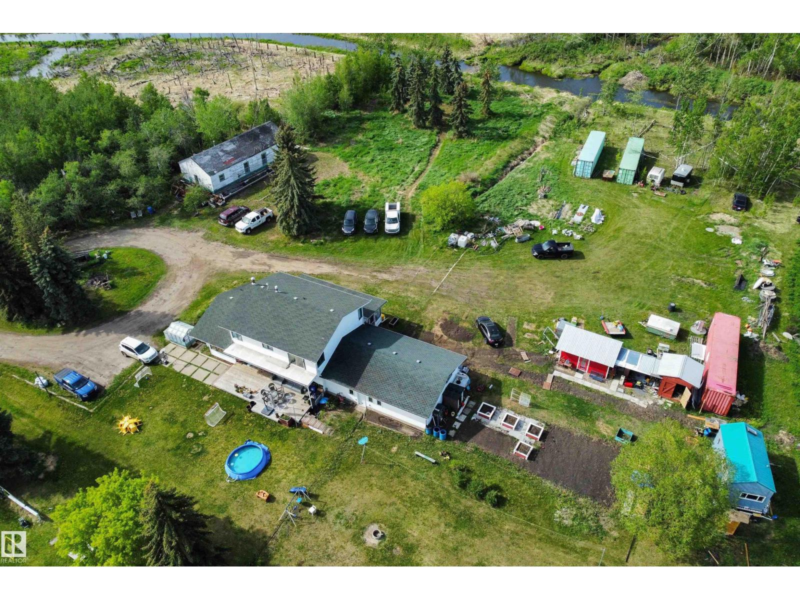 54318 RGE RD 255 - 12
