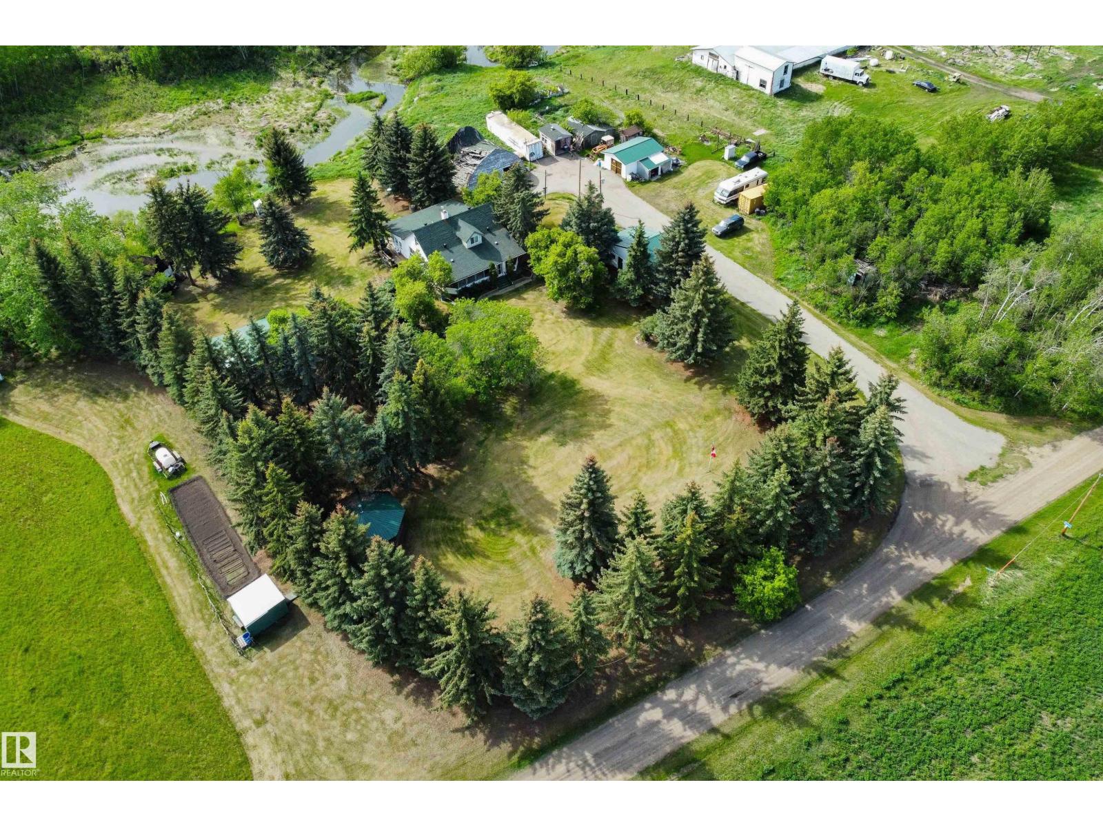 54318 RGE RD 255 - 7