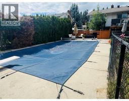 Bedroom - 880 Tamarack Drive, Kelowna, BC V1X5M1 Photo 8