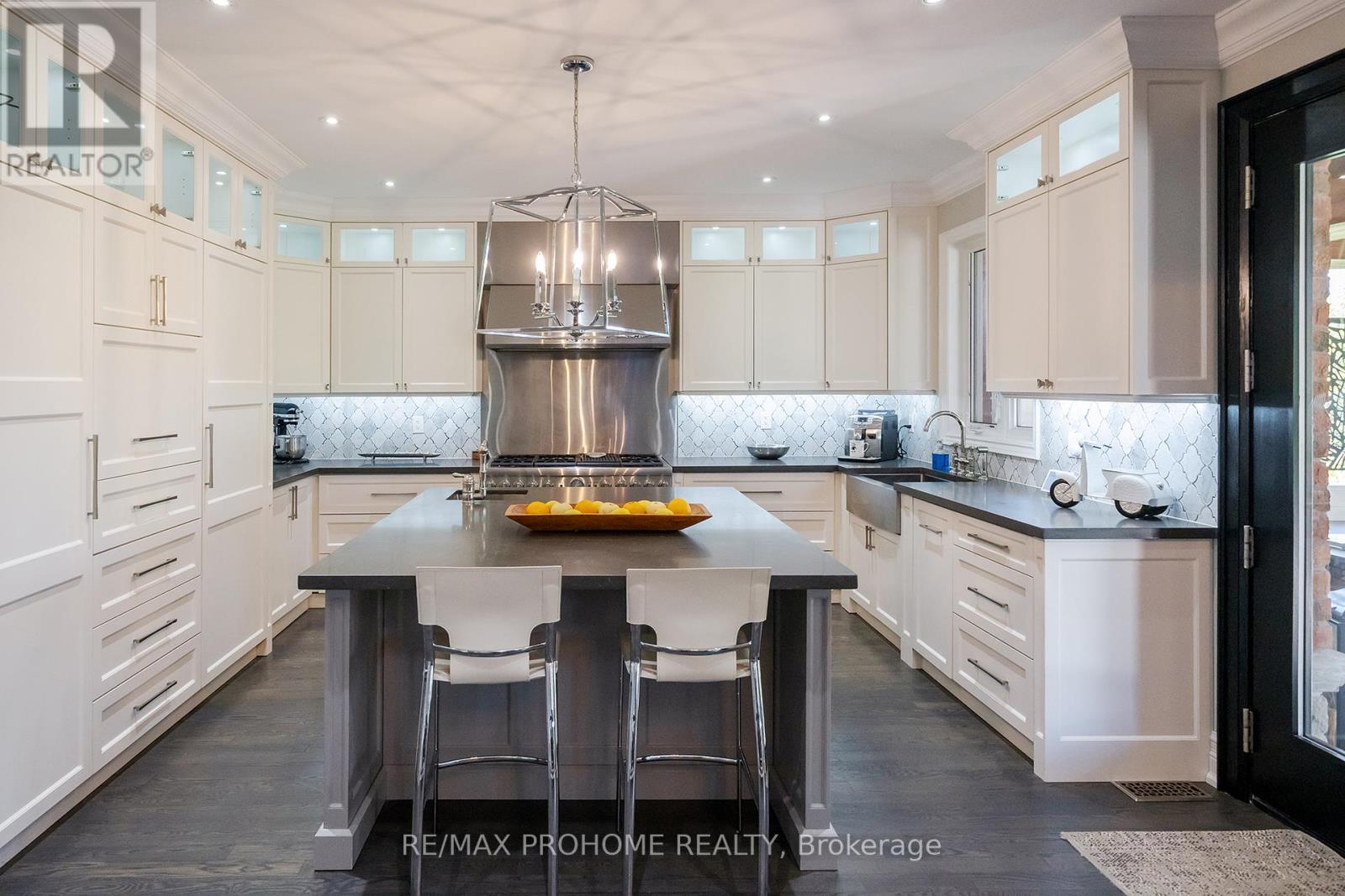 17 FOUNTAINVIEW LANE - 8