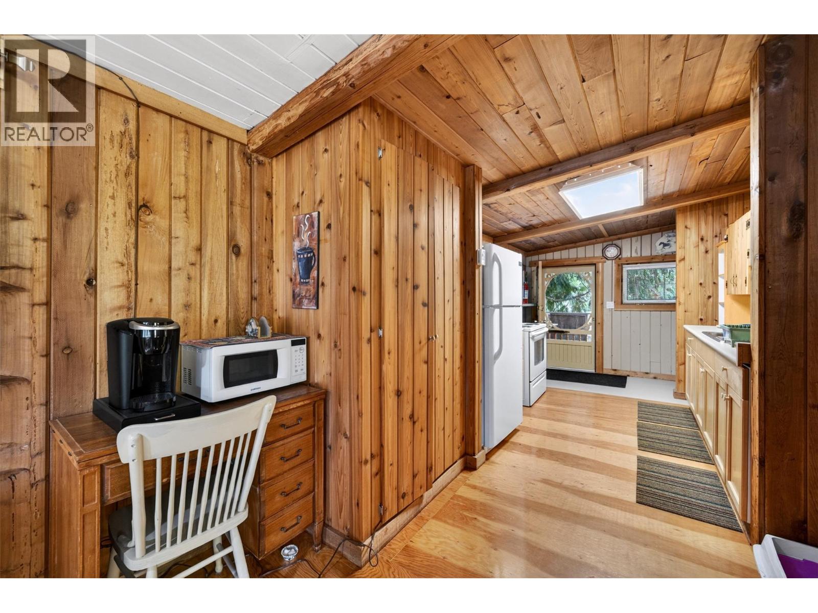 2030 Solsqua-Sicamous Road - 37