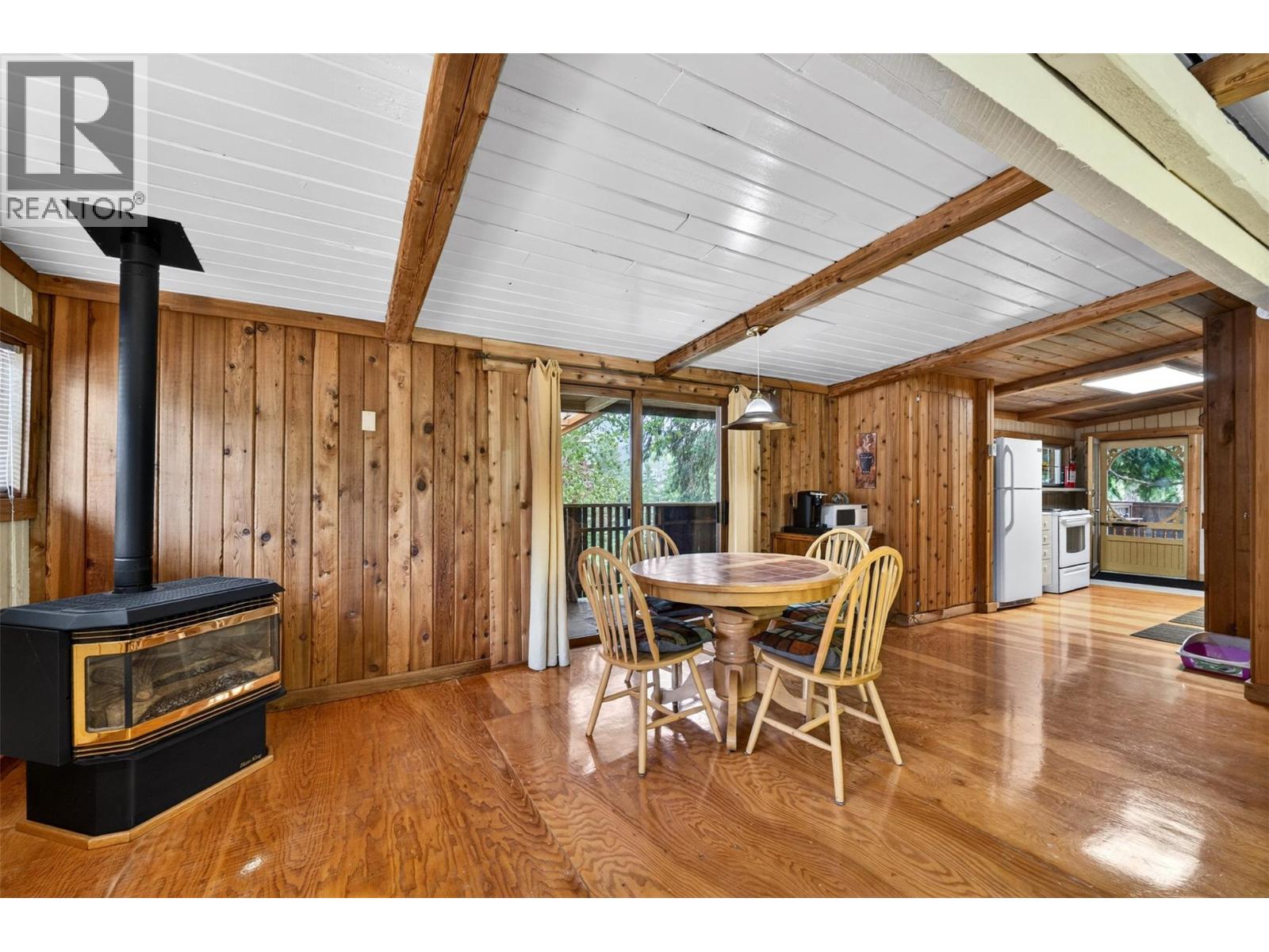 2030 Solsqua-Sicamous Road - 35