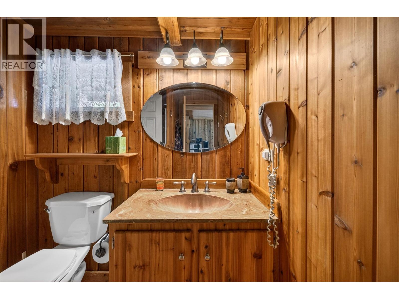 2030 Solsqua-Sicamous Road - 33