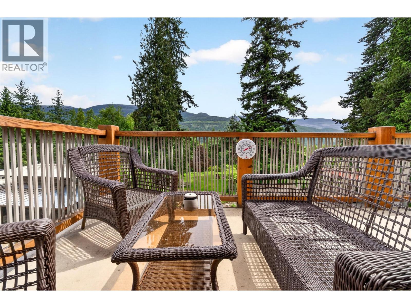 2030 Solsqua-Sicamous Road - 25