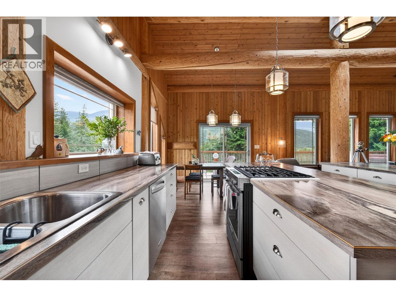 2030 Solsqua-Sicamous Road - 10