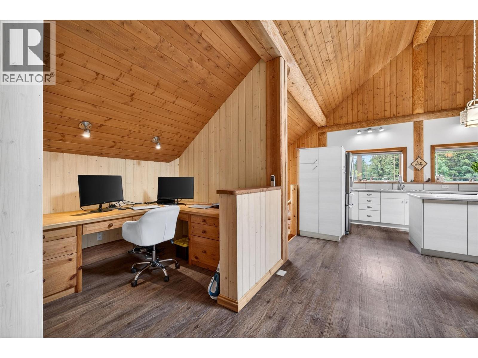 2030 Solsqua-Sicamous Road - 19