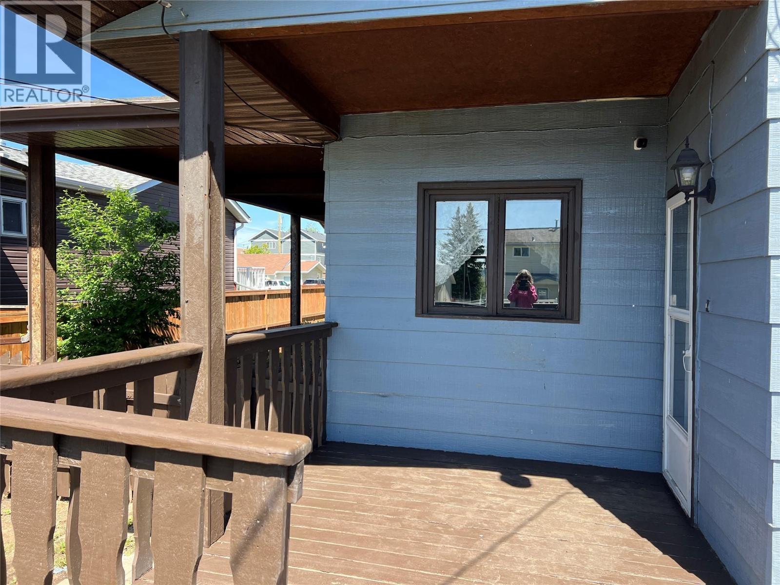 505 97A Avenue - 27