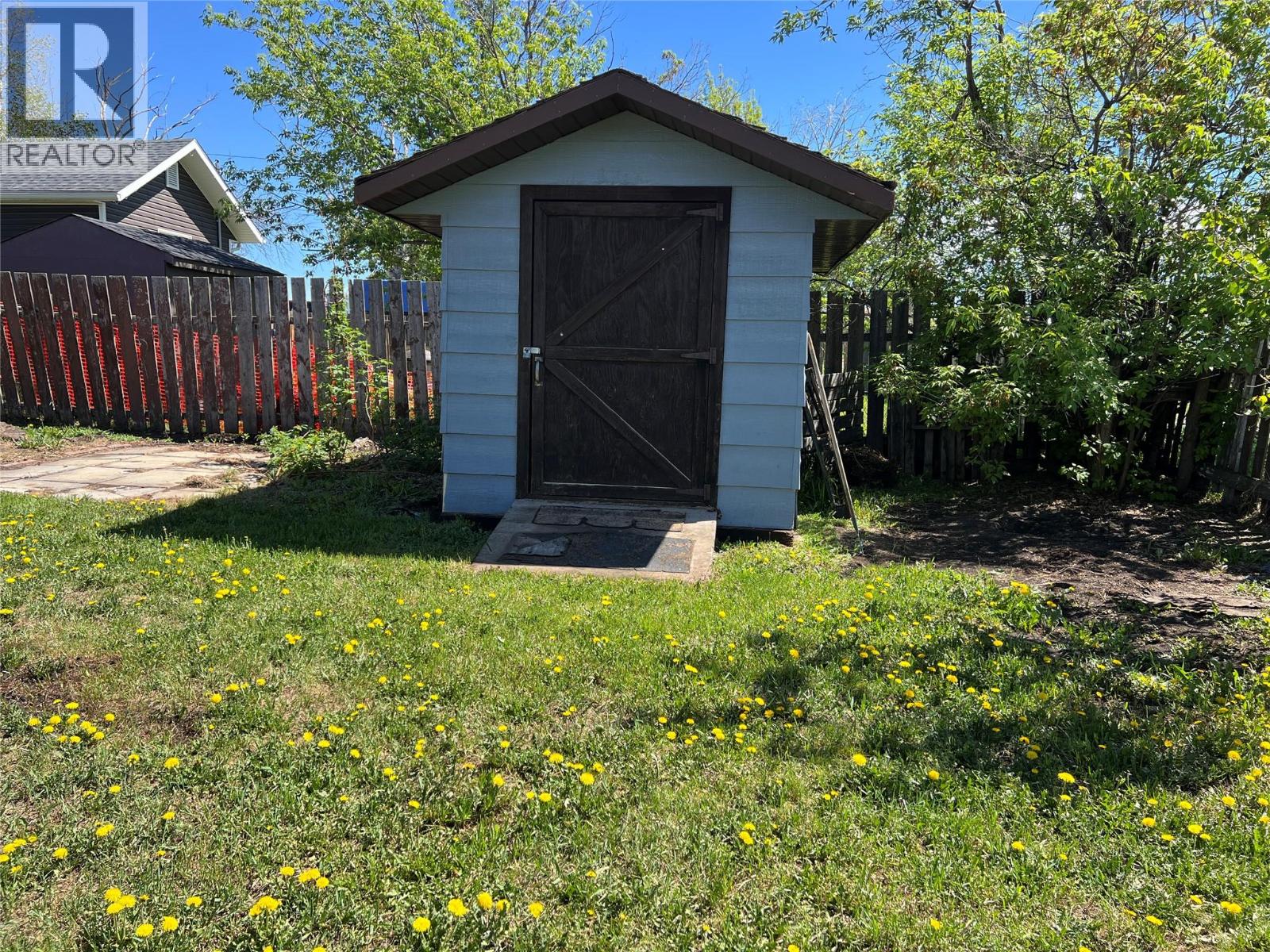 505 97A Avenue - 21