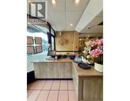 915 Fort St, Victoria, BC V8V3K3 Photo 12