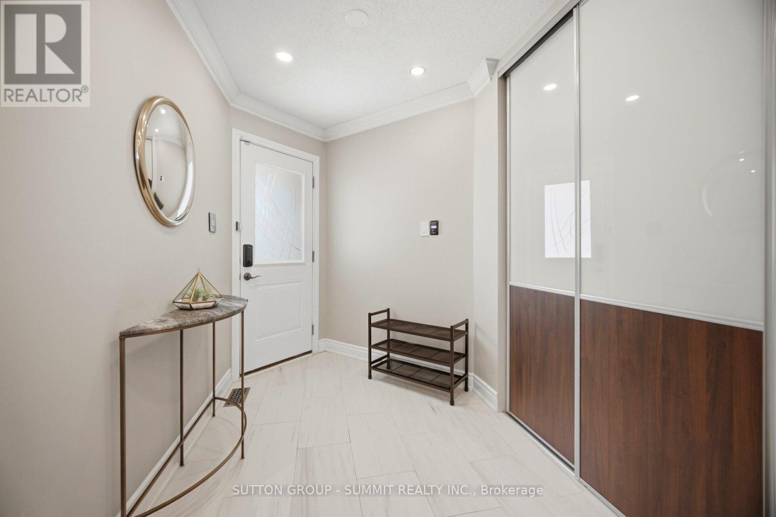 4127 COLONIAL DRIVE - 10