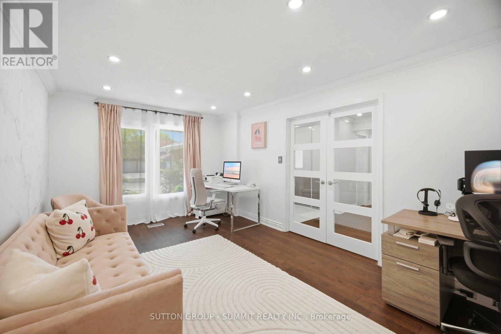4127 COLONIAL DRIVE - 13