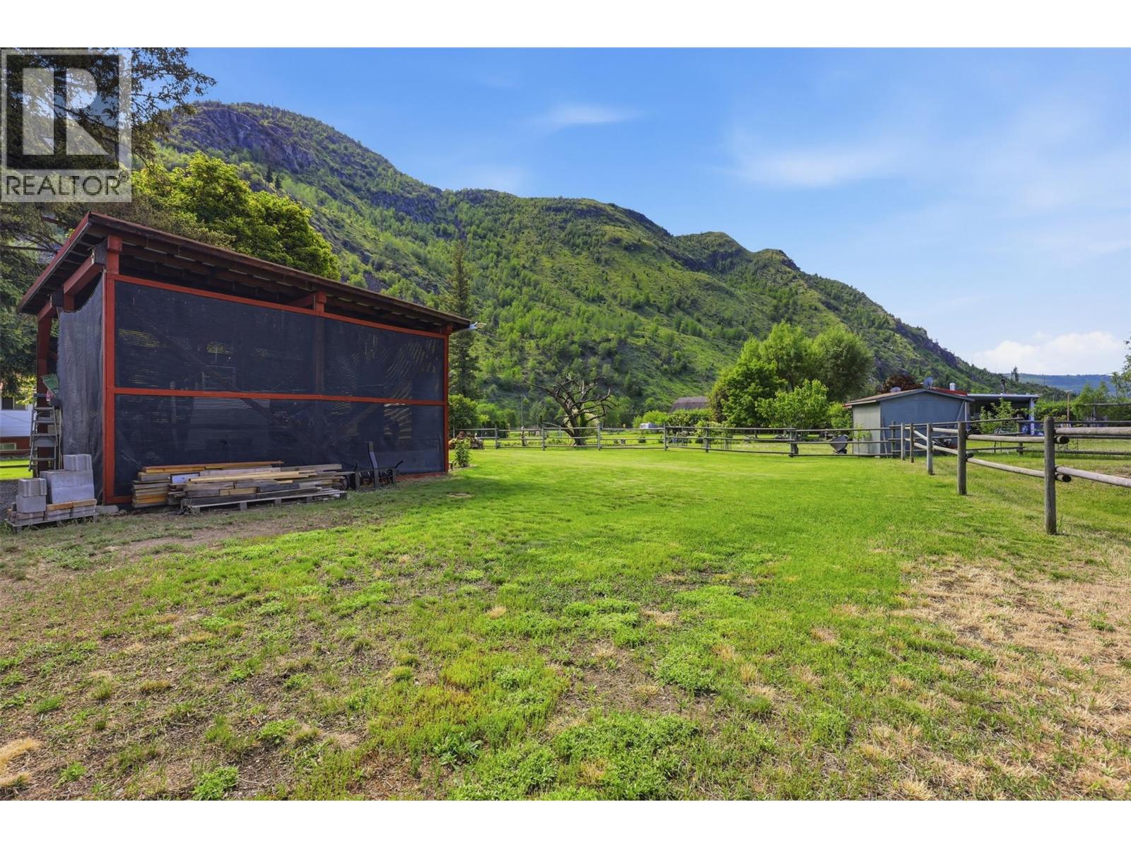 3191 Yellowhead Highway S - 41