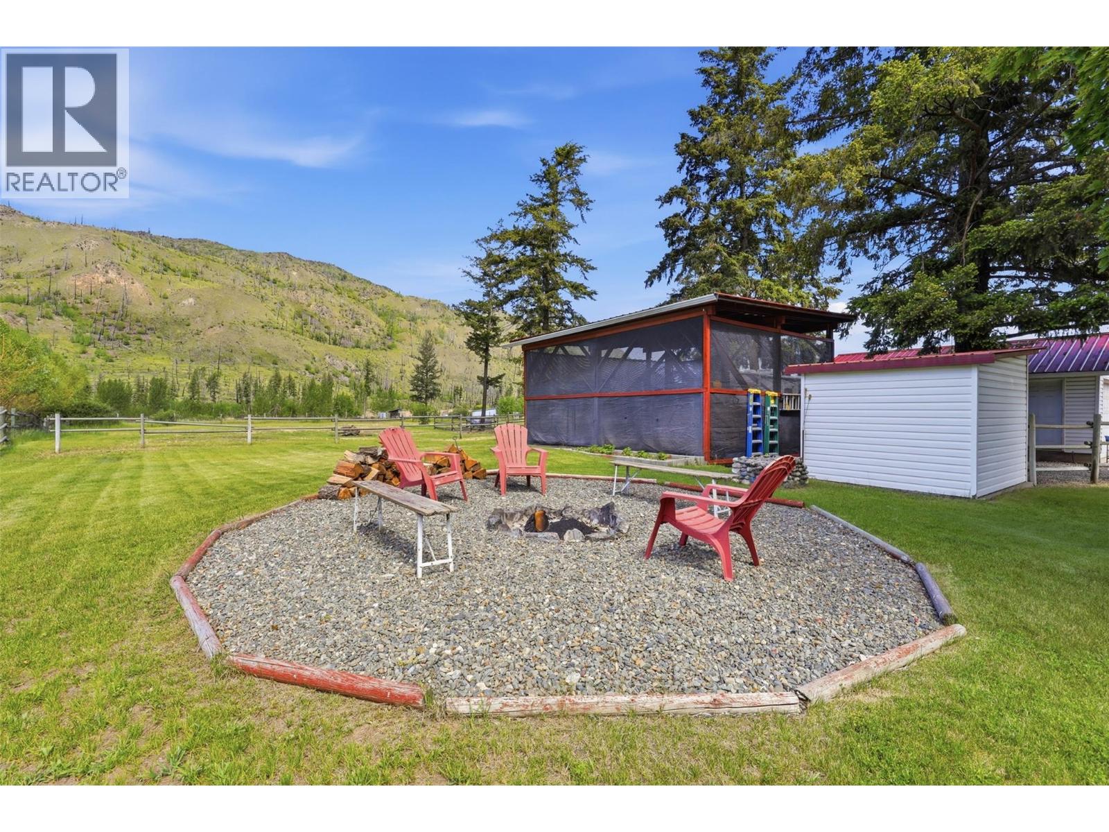 3191 Yellowhead Highway S - 43