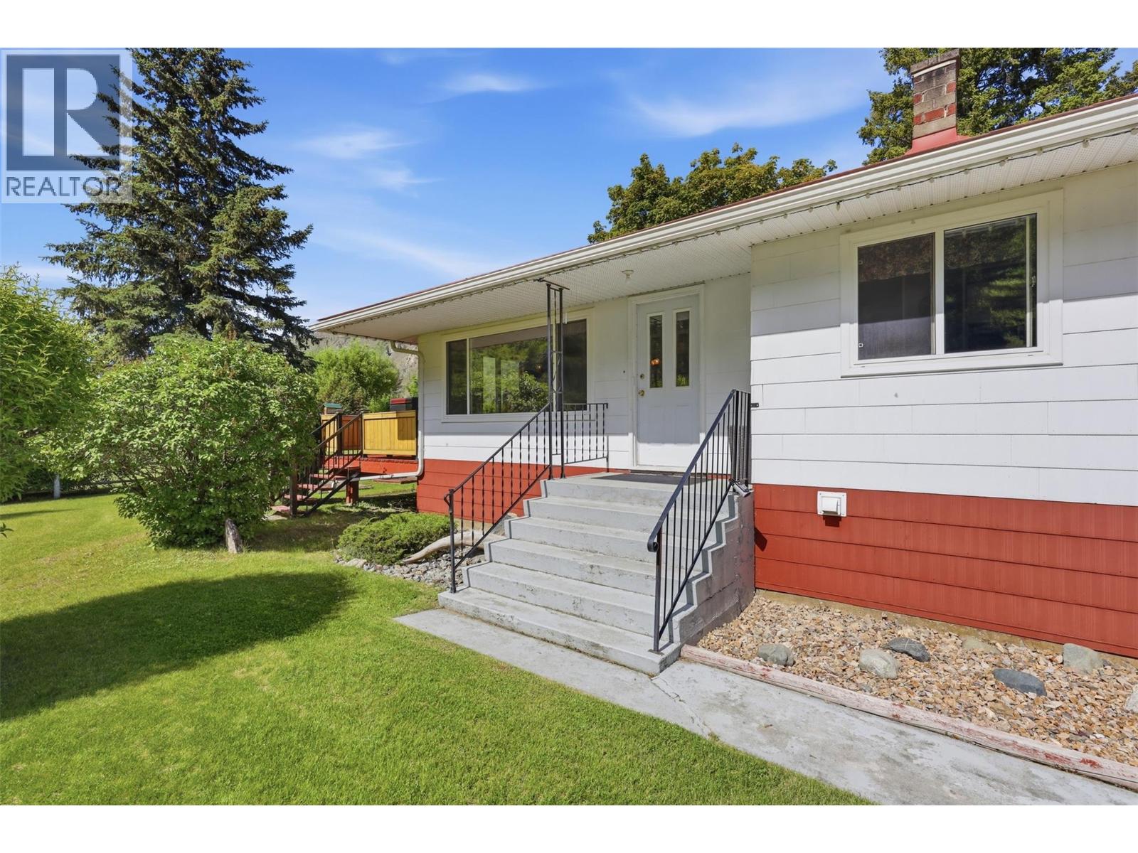 3191 Yellowhead Highway S - 8