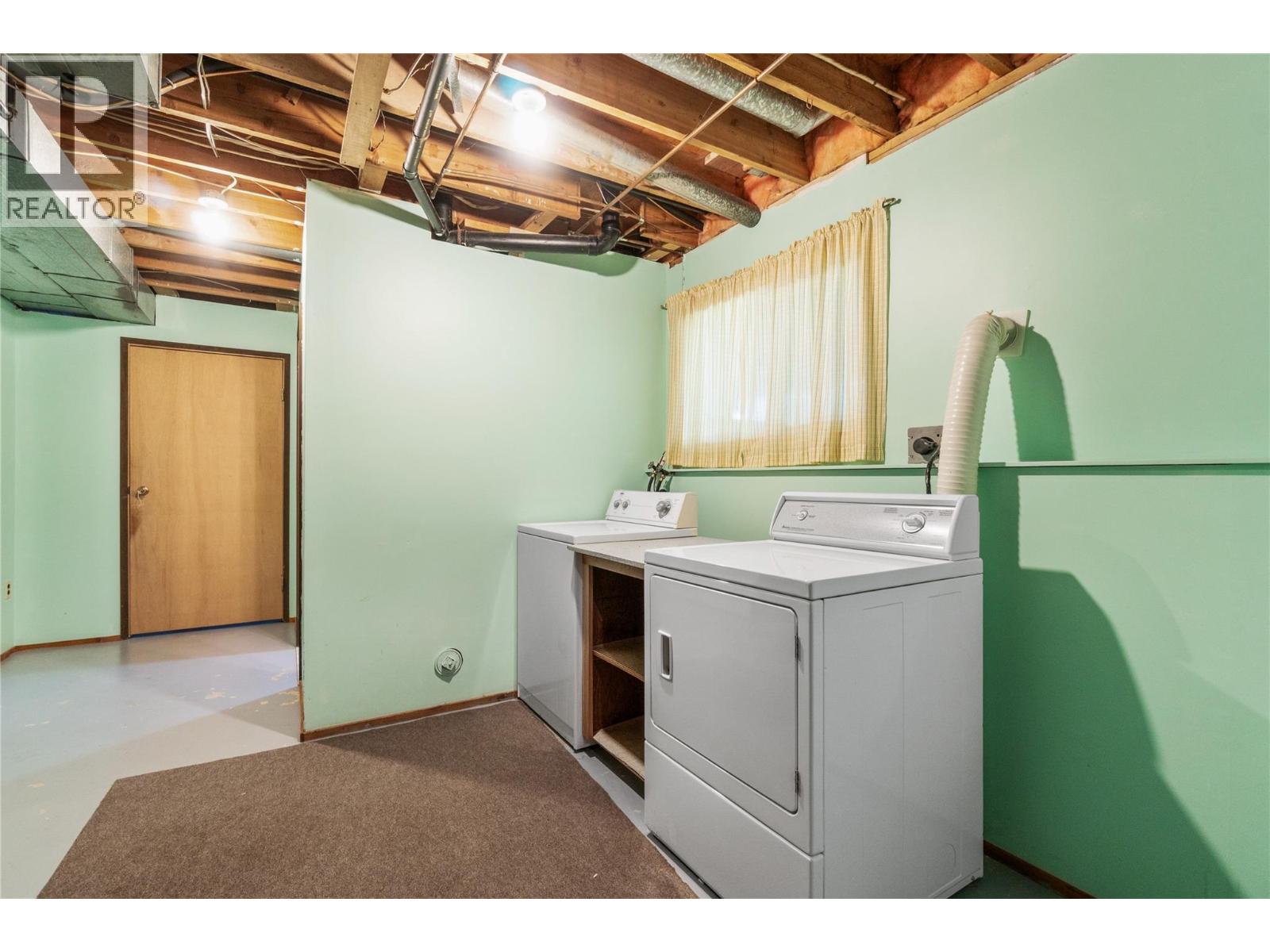 851 26 Street SE, Salmon Arm