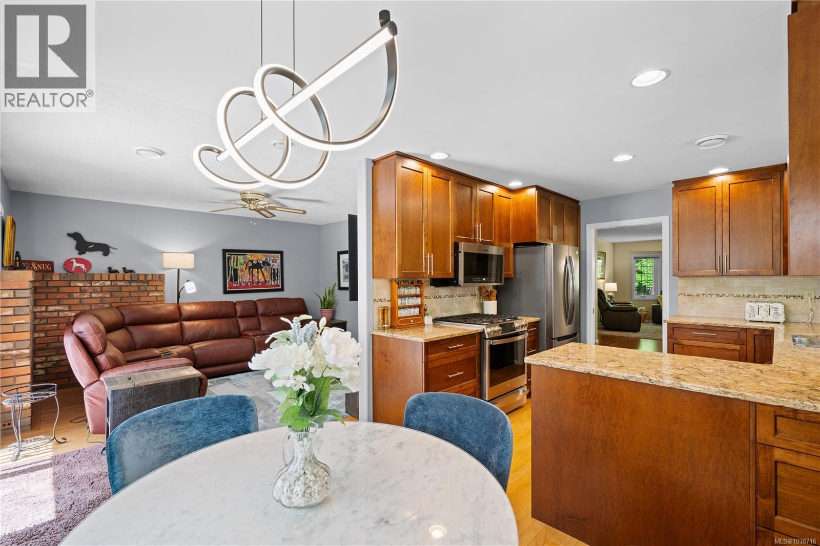 1599 Dean Park Rd - 20
