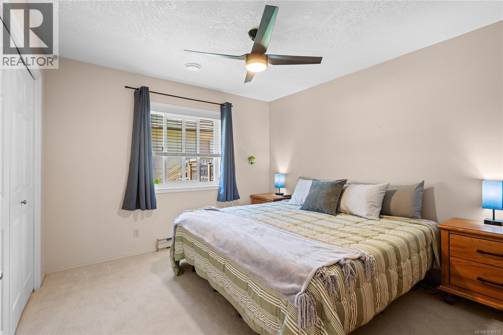 1599 Dean Park Rd - 32