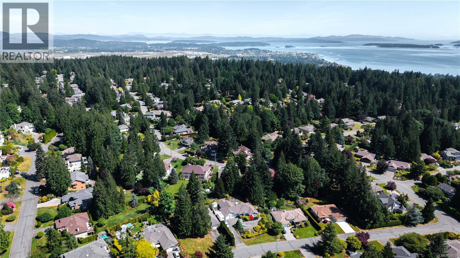 1599 Dean Park Rd - 85