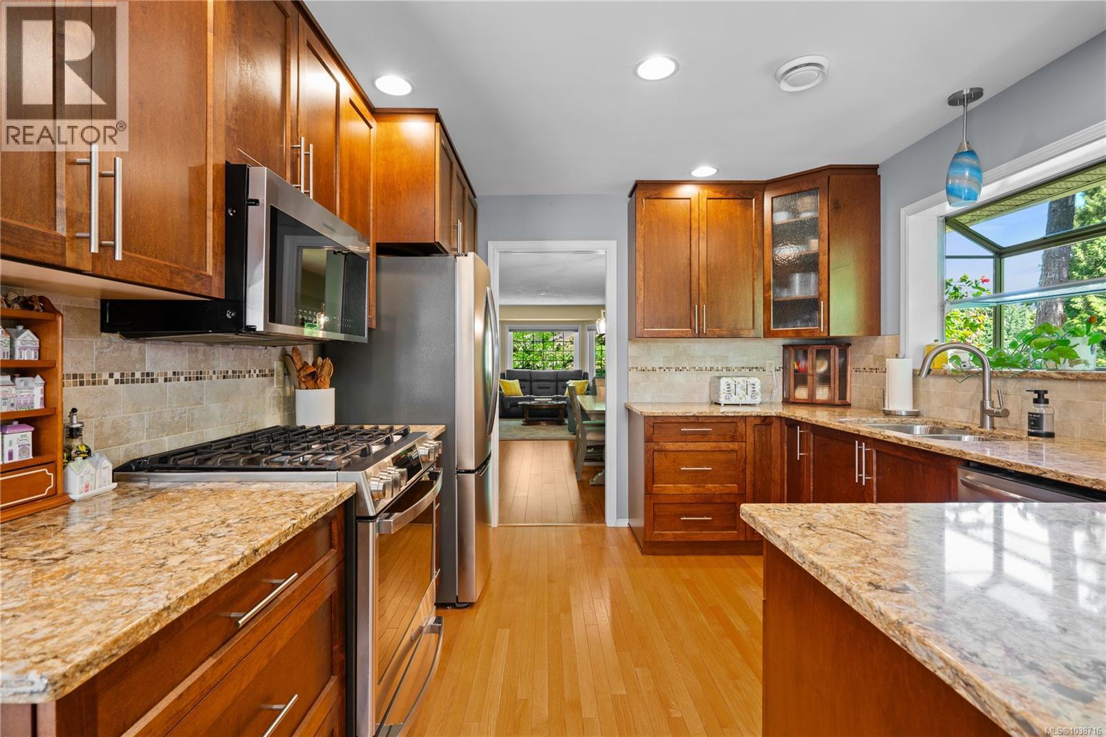 1599 Dean Park Rd - 16