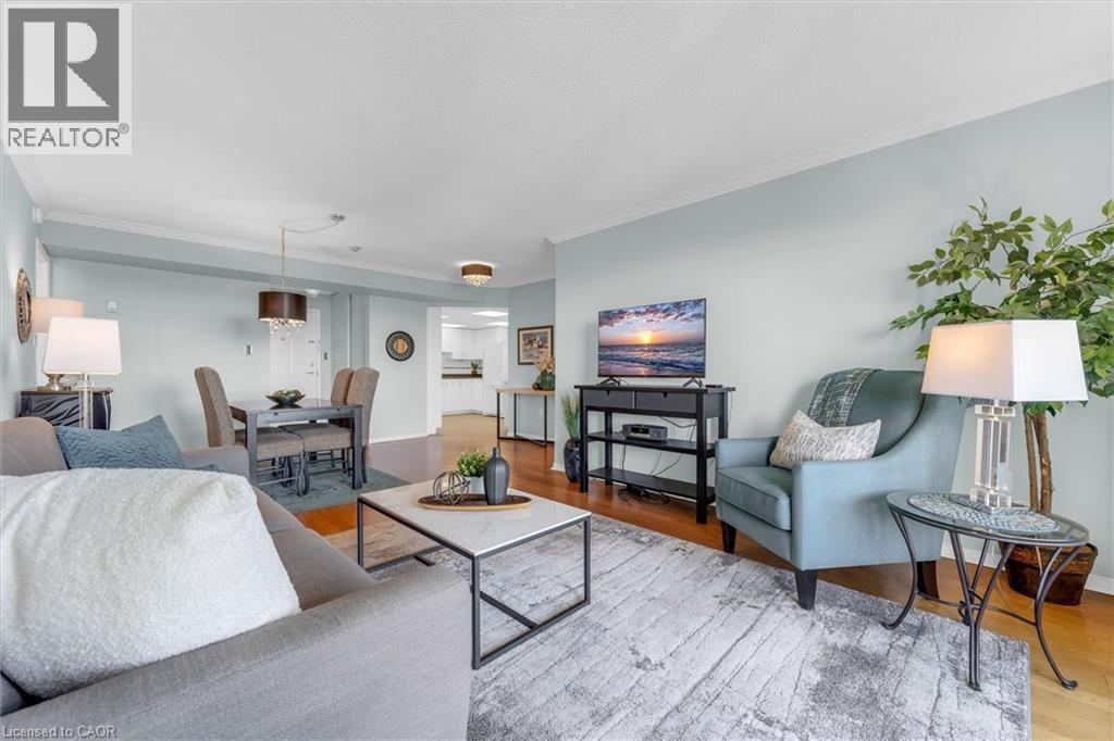 #909 5090 PINEDALE Avenue - 6