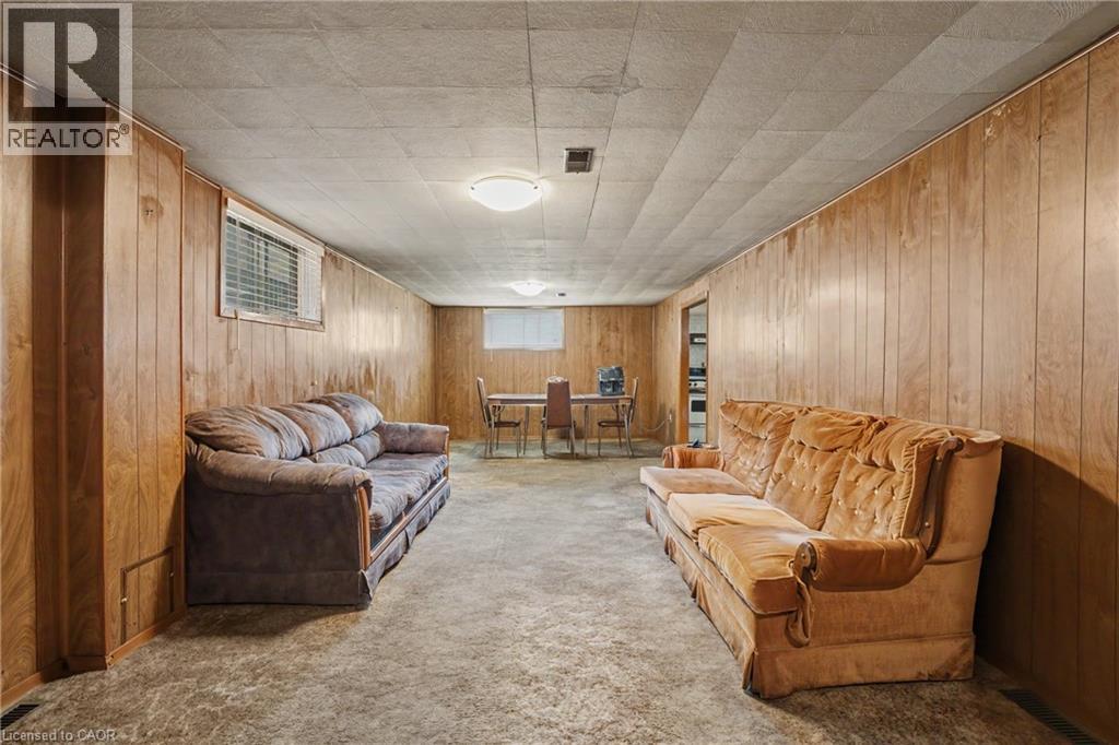 95 FIELDWAY Drive - 23