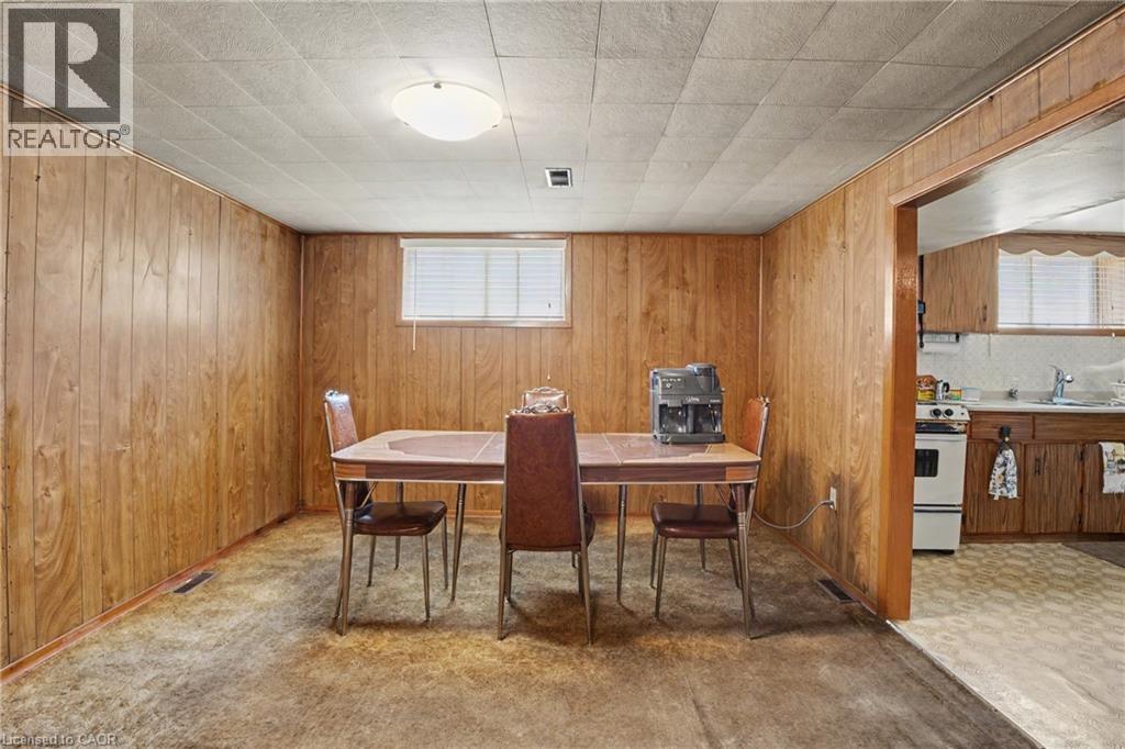 95 FIELDWAY Drive - 24