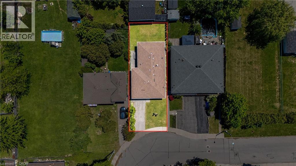 95 FIELDWAY Drive - 40