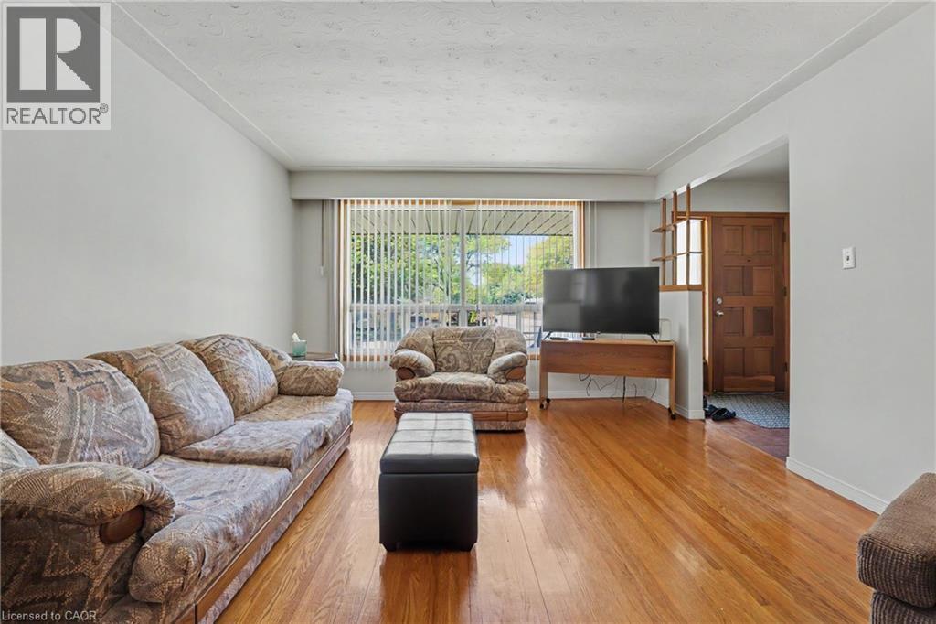 95 FIELDWAY Drive - 7