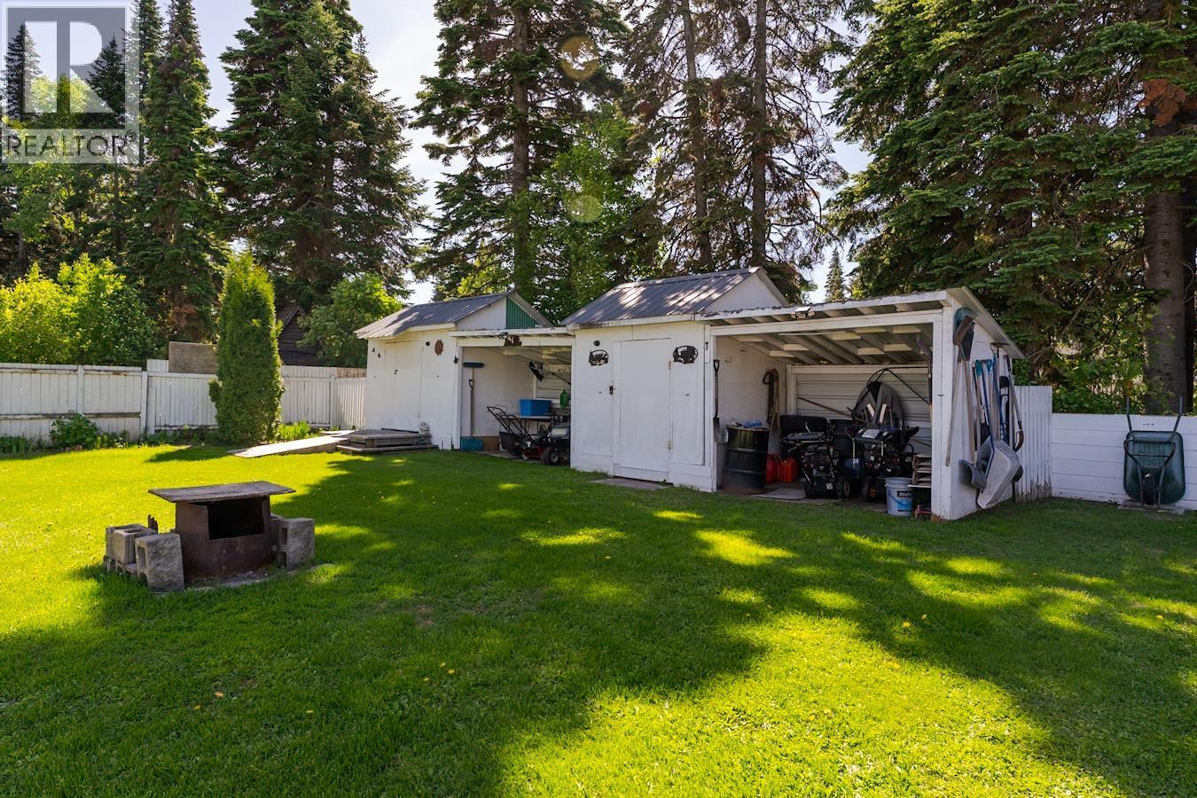 6815 LANGER CRESCENT - 23