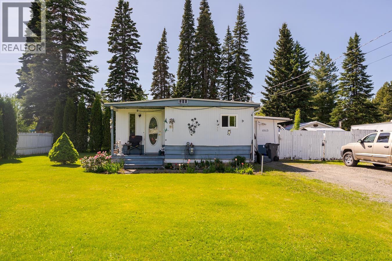 6815 LANGER CRESCENT - 33