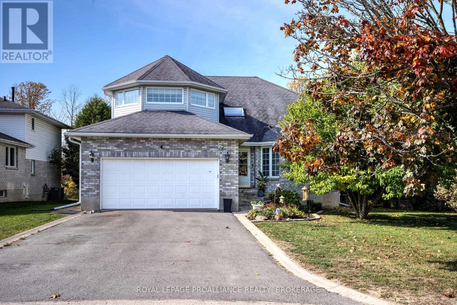 605 FERNMOOR DRIVE