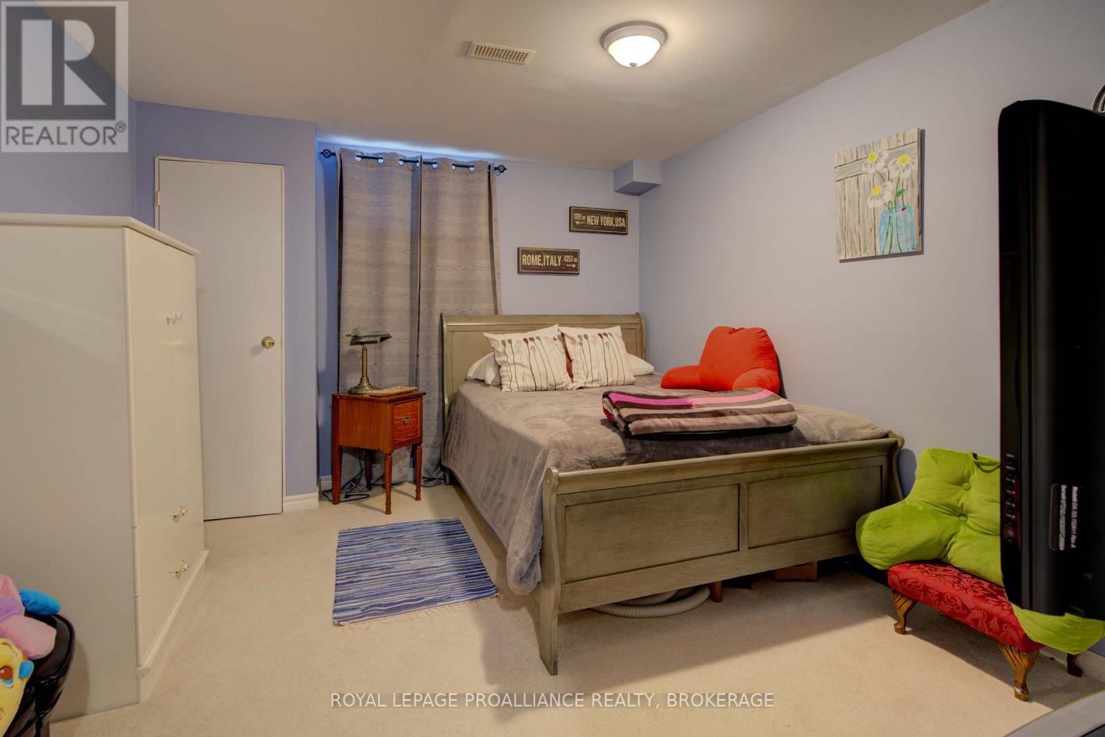 605 FERNMOOR DRIVE - 23